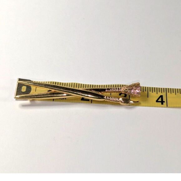 Paint Brushes Gold Tone Brooch - Picture 5 of 5